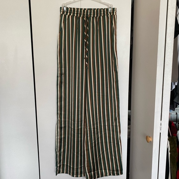 forever 21 contemporary flowy striped pants - Picture 1 of 3